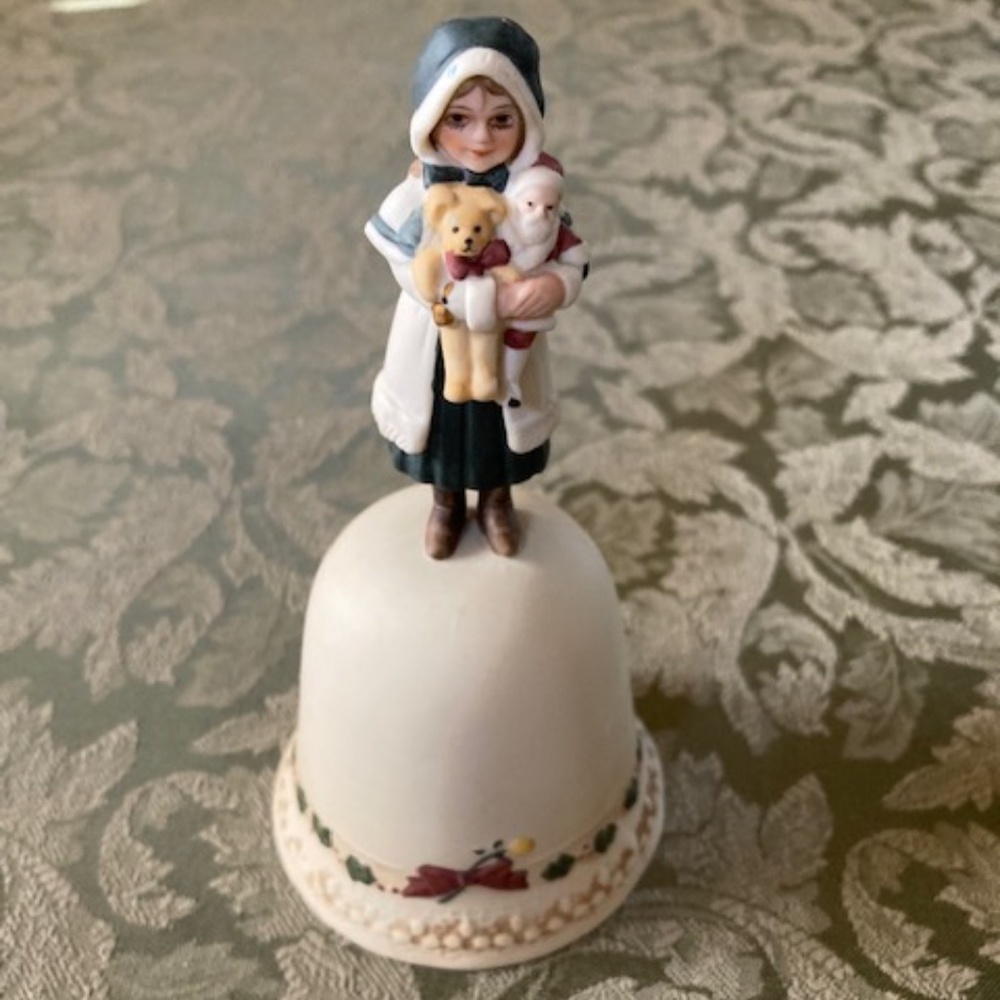 Jan Hagara 1986 Limited Edition Porcelain Bell